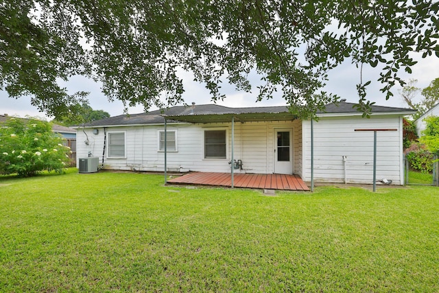 6514 Westview Dr, Houston, TX 77055 - rear view of house featuring central AC unit and a deck