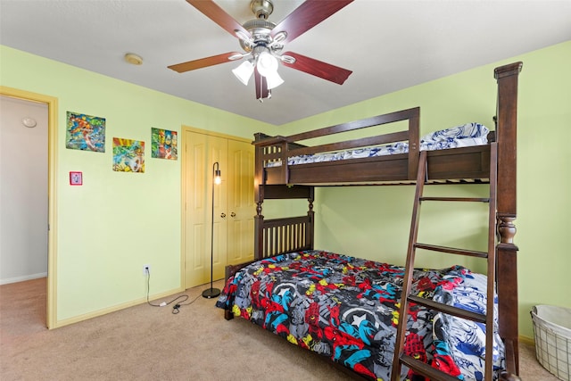 44 Parkway Pl, Houston, TX 77040 - bedroom featuring carpet floors, baseboards, a ceiling fan, and a closet