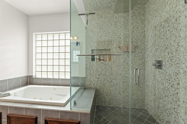44 Parkway Pl, Houston, TX 77040 - full bath with a stall shower and a tub with jets