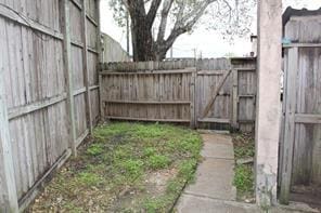 1433 Cedar Post Ln, Houston, TX 77055 - photo 2
