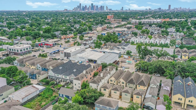231 W 26th St, Houston, TX 77008 - bird's eye view of skyline