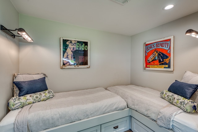 204 Blue Waters Dr, Horseshoe Bay, TX 78657 - bedroom with recessed lighting