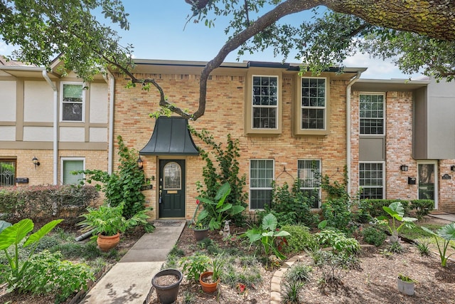 14120 Misty Meadow Ln, Houston, TX 77079 - view of property featuring brick siding