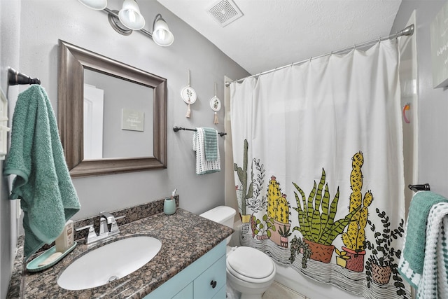 1497 Allison St, Alvin, TX 77511 - full bathroom featuring vanity, toilet, and shower / bath combination with curtain