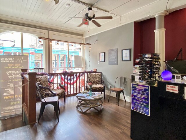 2317-2319 Strand St, Galveston, TX 77550 - photo 2