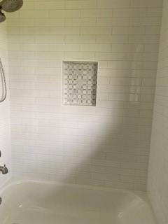 3919 Gardendale Dr, Houston, TX 77092 - bathroom with bathing tub / shower combination