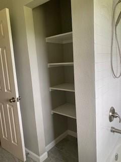 3919 Gardendale Dr, Houston, TX 77092 - view of closet