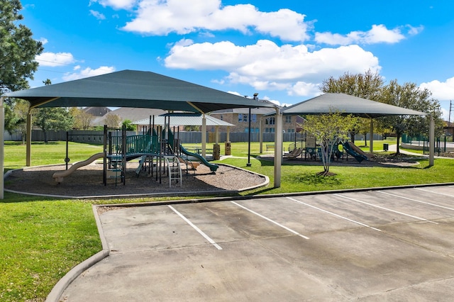 9710 Sotherloch Lake Dr, Spring, TX 77379 - communal playground with a yard