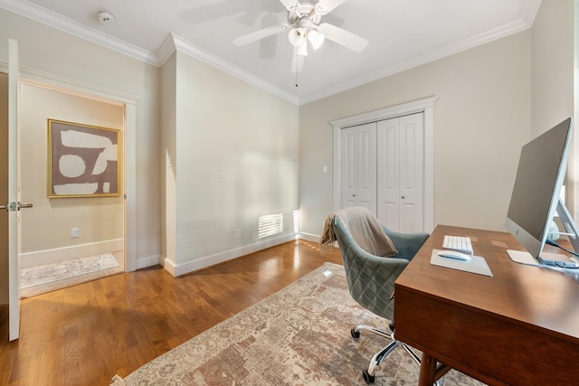 11710 Creek View Ln, Conroe, TX 77385 - office featuring wood finished floors, baseboards, ceiling fan, and ornamental molding