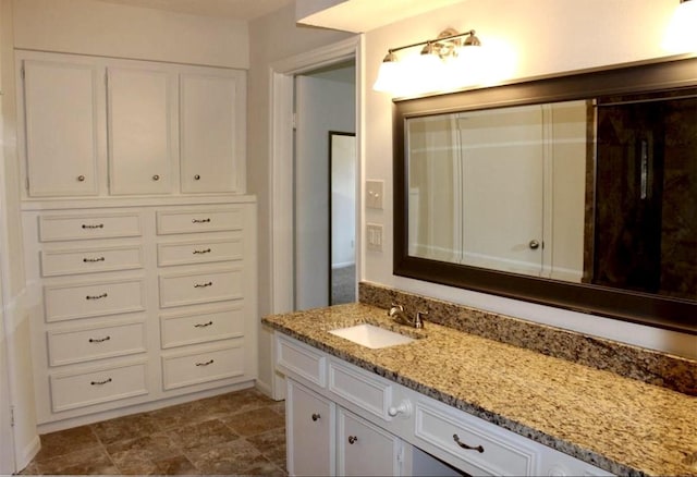 4907 Sabrina Dr, Houston, TX 77066 - bathroom with vanity