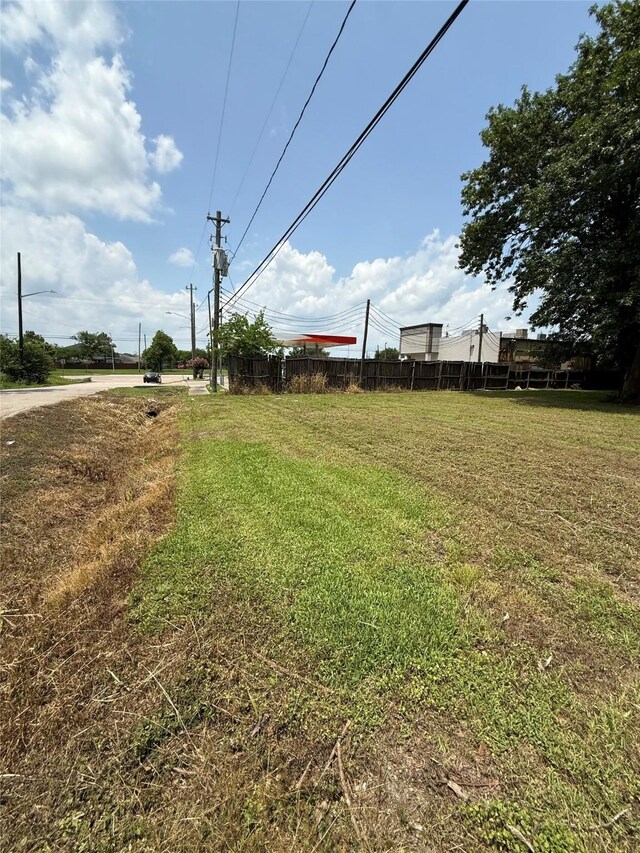13409 Canterwell Rd, Houston, TX 77047