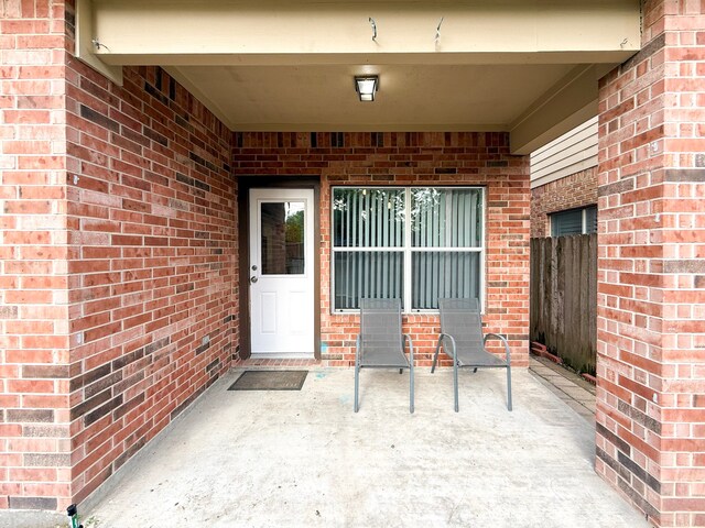 5227 Brinkman Ct, Houston, TX 77091 - view of patio / terrace