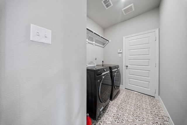 29023 Laurel Grove Ln, Fulshear, TX 77441 - laundry room featuring independent washer and dryer and baseboards