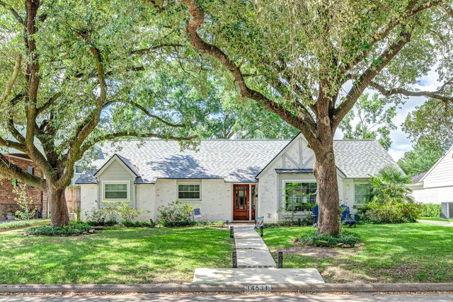 14531 Bramblewood Dr, Houston, TX 77079 - photo 1
