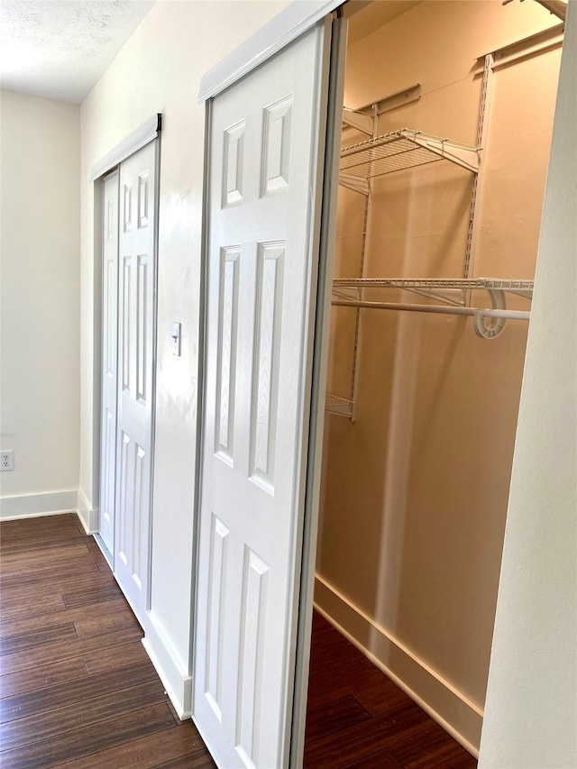 3211 Park Garden Dr, Houston, TX 77339 - view of closet