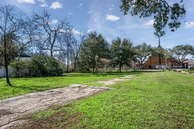 232 S Holland, Bellville, TX 77418 - photo 25