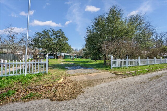 232 S Holland, Bellville, TX 77418 - photo 27