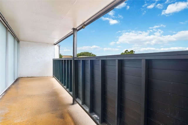 3015 Walnut Bend Ln Unit 37, Houston, TX 77042 - view of balcony