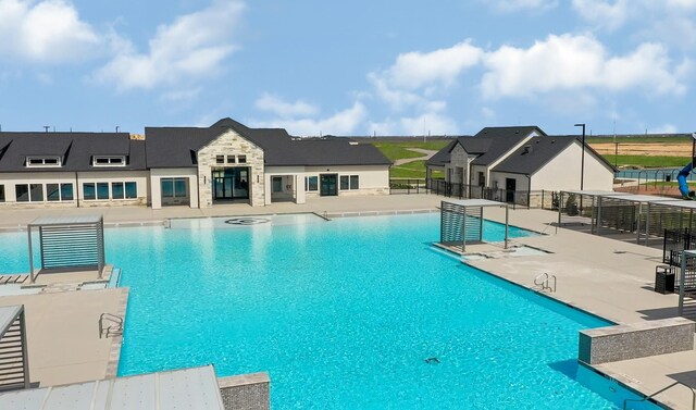 31811 Whittis Hill Way, Fulshear, TX 77441 - community pool with a patio