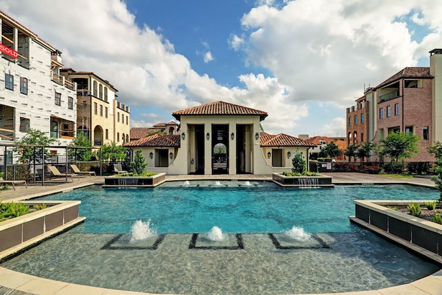 7506 Little Caprese Ln, Houston, TX 77055 - view of community pool