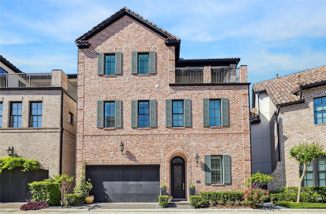 7506 Little Caprese Ln, Houston, TX 77055 - view of front facade featuring brick siding and a garage