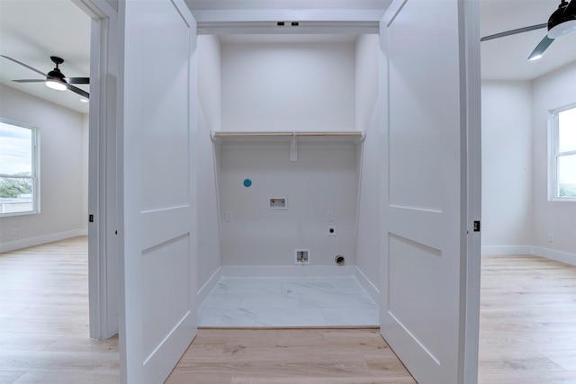 1306 Evelyn St, Houston, TX 77009 - laundry room featuring ceiling fan, electric dryer hookup, hookup for a washing machine, and hookup for a gas dryer