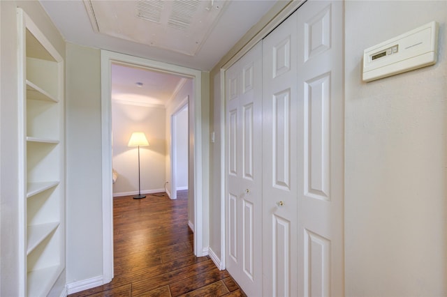 4040 San Felipe St Unit 203, Houston, TX 77027 - corridor with dark wood-style flooring, baseboards, and built in features