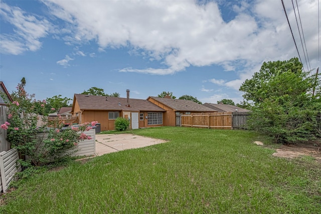 19531 Lazy Valley Dr, Katy, TX 77449 - view of yard with a patio area