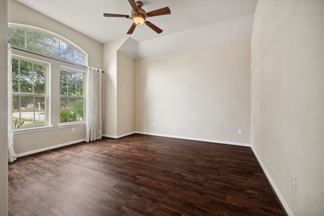 122 Jacobs Meadow Dr, Conroe, TX 77384 - unfurnished room with plenty of natural light, a ceiling fan, and wood finished floors
