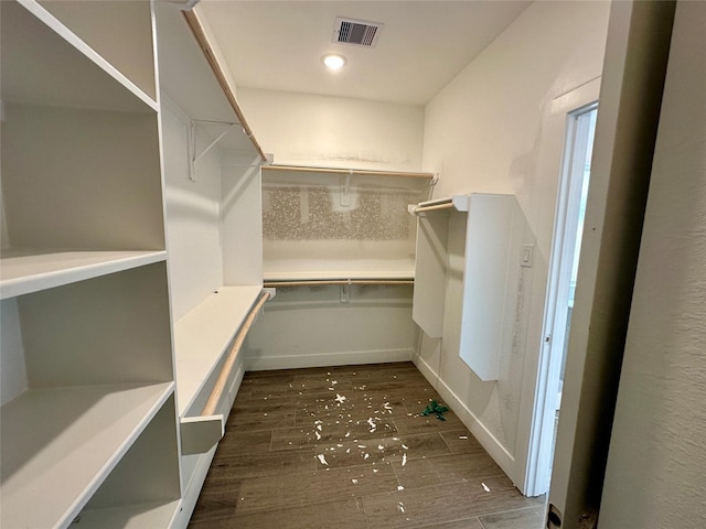 16522 Cub Creek Ct, Conroe, TX 77302 - walk in closet with wood finished floors