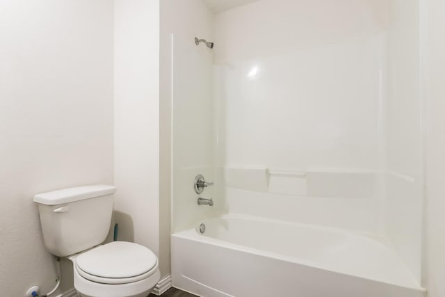 7945 Henson St, Houston, TX 77028 - bathroom with toilet and shower / washtub combination