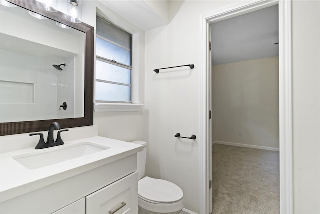118 Glenview, Livingston, TX 77351 - bathroom with toilet, vanity, and a shower