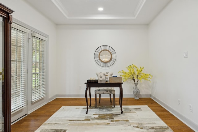 3505 Parkside Dr, Pearland, TX 77584 - home office with a raised ceiling, crown molding, wood finished floors, recessed lighting, and baseboards