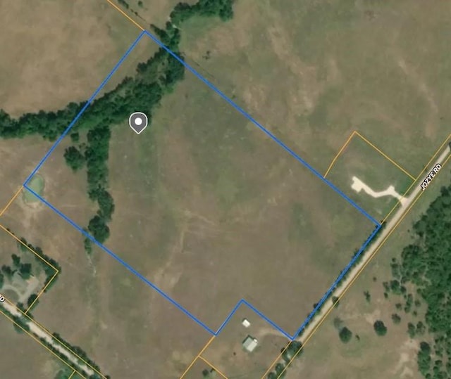 4148 Jozye Rd, Madisonville, TX 77864