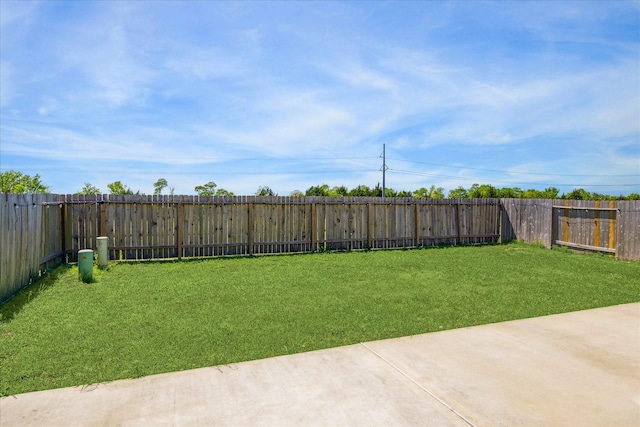 1861 Kenley Way, Alvin, TX 77511 - view of yard