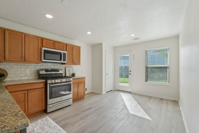 3634 Avalon Castle Dr, Spring, TX 77386 - photo 9