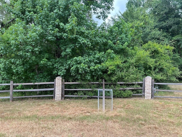 6602 W Bluff Dr, Magnolia, TX 77354