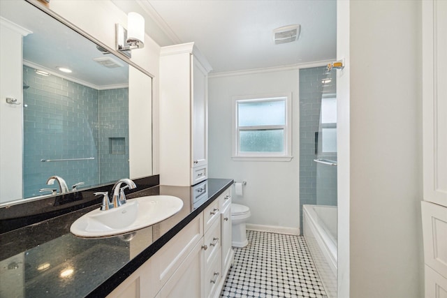 1219 Candlelight Ln, Houston, TX 77018 - bathroom featuring vanity, toilet, crown molding, baseboards, and shower / tub combination