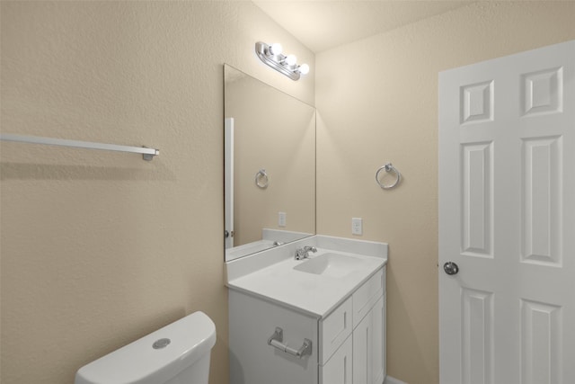 7754 Ave J, Houston, TX 77012 - bathroom with vanity and toilet