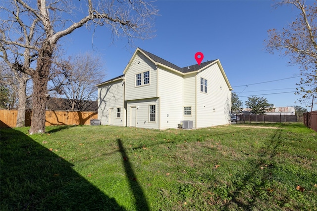 7754 Ave J, Houston, TX 77012 - rear view of house featuring central air condition unit