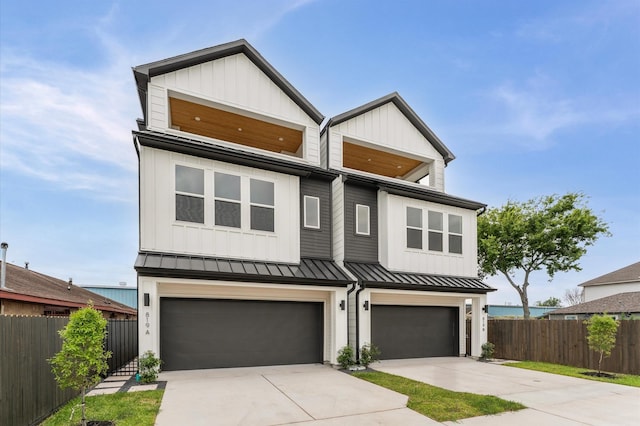819 Dorothy St Unit B, Houston, TX 77008 - photo 1