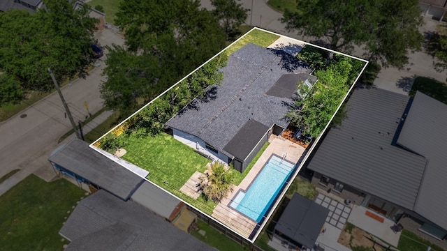 1931 Chaparral Dr, Houston, TX 77043 - aerial view of property and surrounding area featuring property boundaries highlighted and a pool area