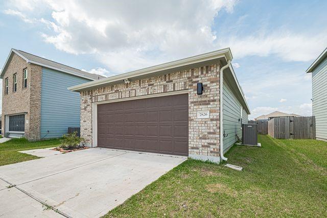 7826 Flowering Lotus Ln, Houston, TX 77016 - photo 2