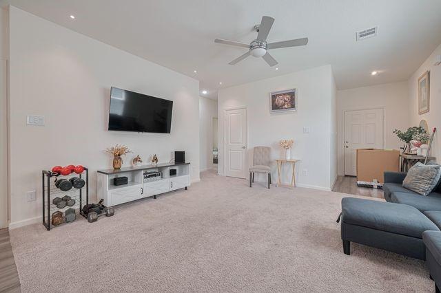 7826 Flowering Lotus Ln, Houston, TX 77016 - photo 12