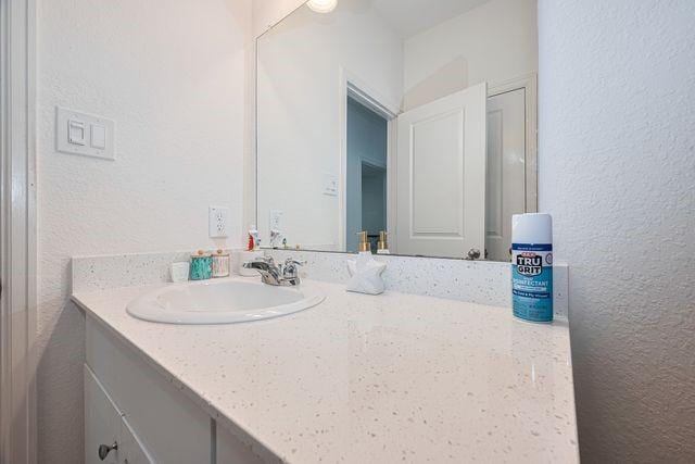 7826 Flowering Lotus Ln, Houston, TX 77016 - photo 30