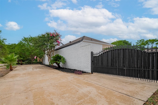 11514 Lakeside Place Dr, Houston, TX 77077 - photo 4