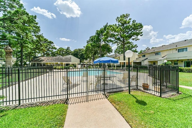 14515 Wunderlich Dr Unit 1703, Houston, TX 77069 - community pool with a patio