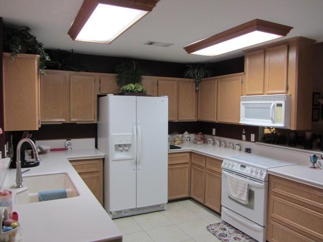 1914 20th St, Huntsville, TX 77340 - photo 8