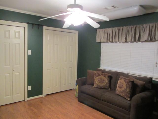 1914 20th St, Huntsville, TX 77340 - photo 15