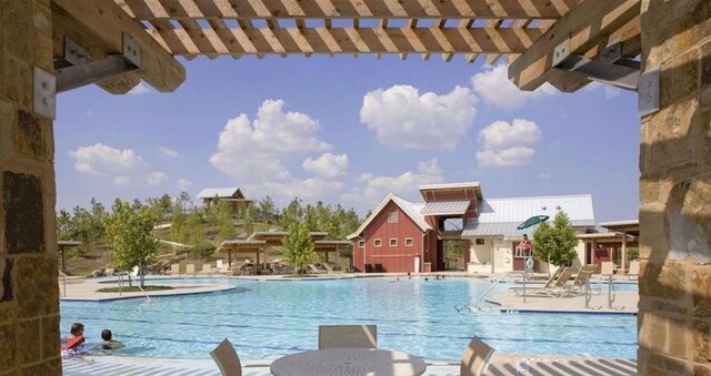 28618 Monarch Cliffs Dr, Fulshear, TX 77441 - view of community pool